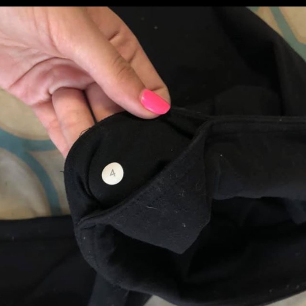 Lulu lemon Wonder under leggings